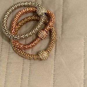 Tri color bracelet set